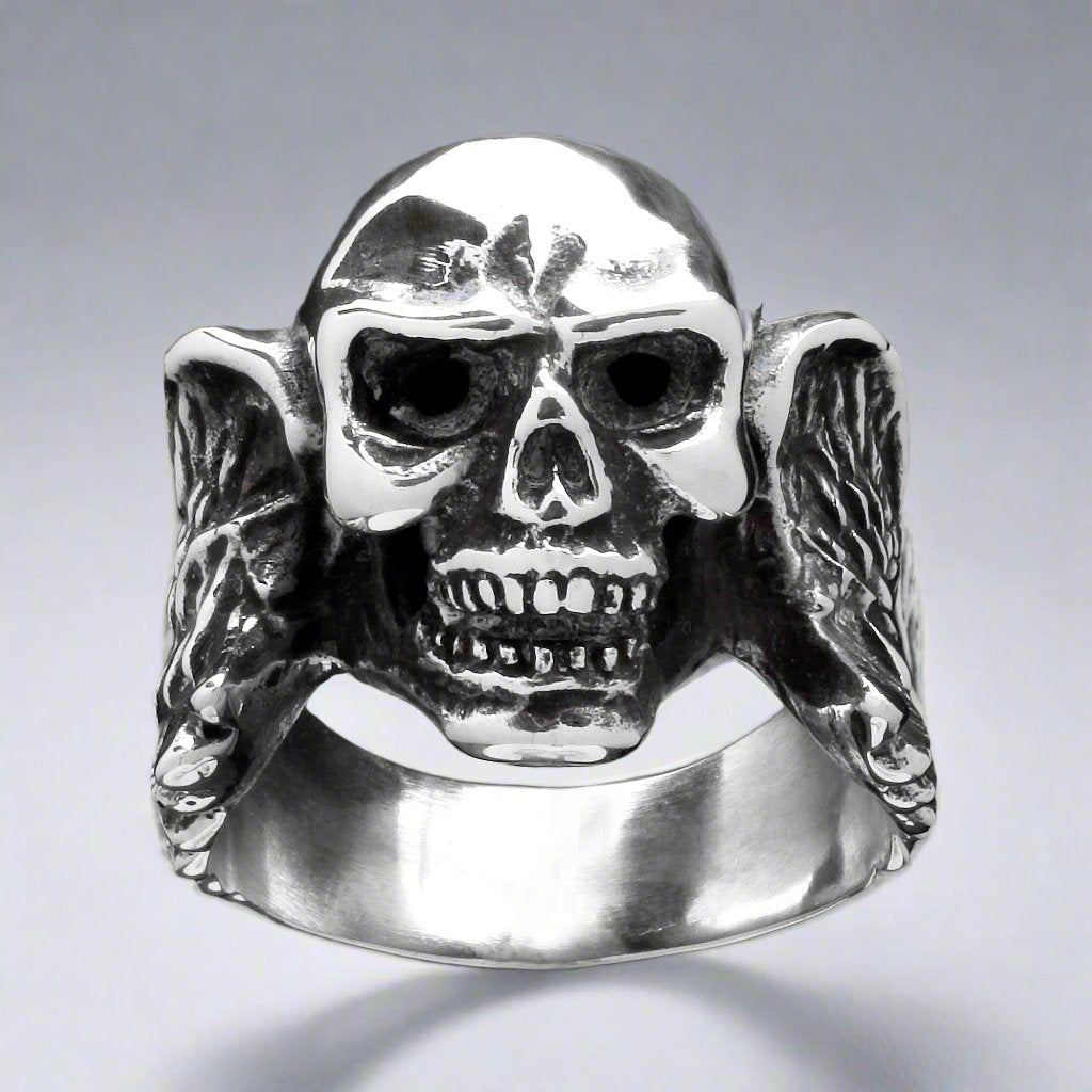 Anello In Acciaio 316L Con Teschi E Ali D'angelo Colore Oro/argento Taglie 8-13 RZ138