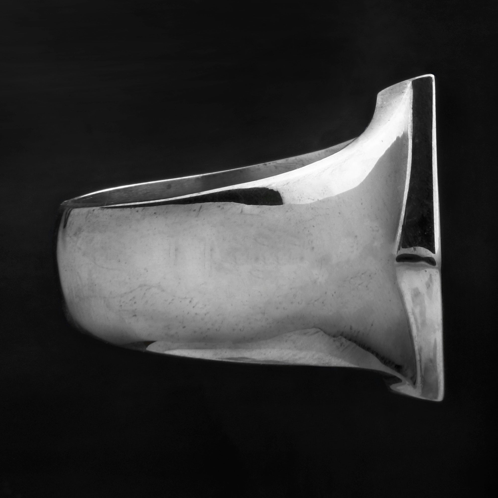 MONOCHROME　RING Amazon.com: HETIMXIA Class Square Cut Black stone ring for