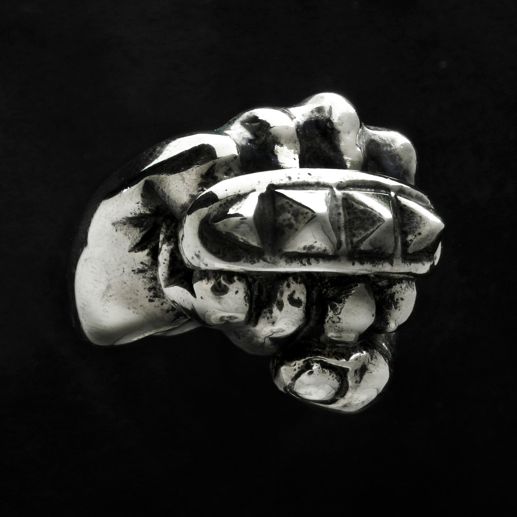 Knuckle Duster Fist Ring – Big Joes Biker Rings